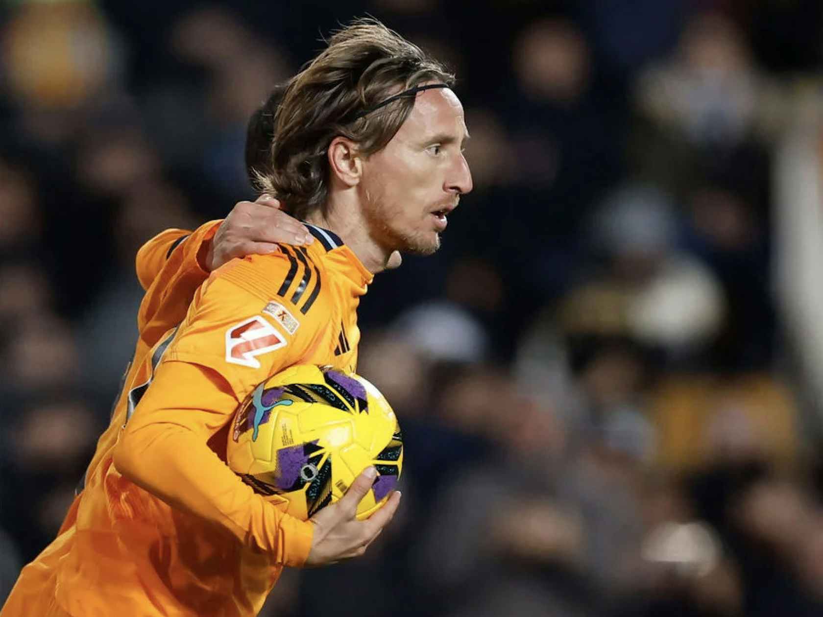 为什么说十三水是最考验逻辑组合能力的扑克游戏？（十三水为何被称为最能锻炼逻辑与组合能力的扑克游戏？）